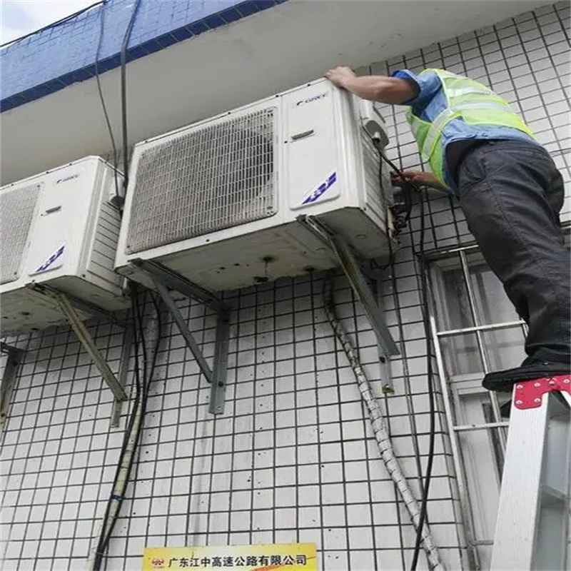 深圳布吉百鸽笼安装空调去哪里找师傅